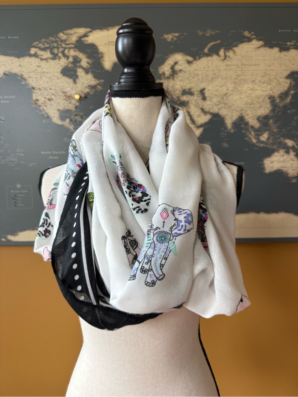 Elephant Infinity Scarf OS - Picture 1 of 8